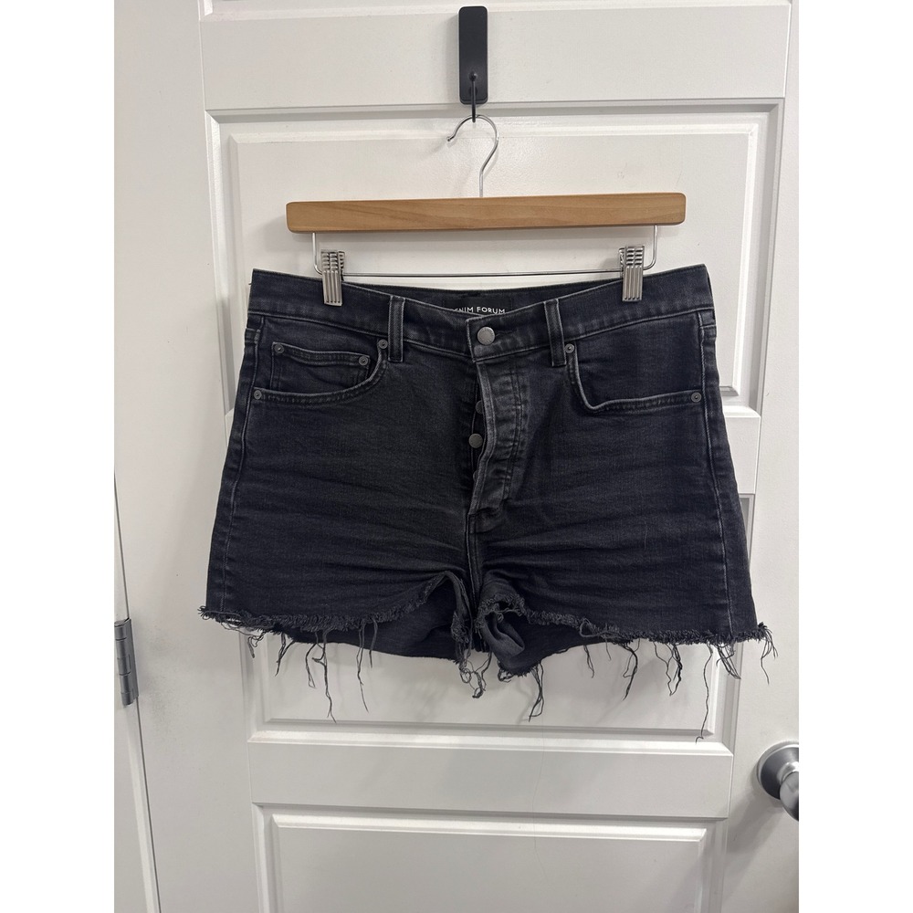 Denim Forum The 50's Arlo Hi-Rise Short Black Raw Hem Size 31